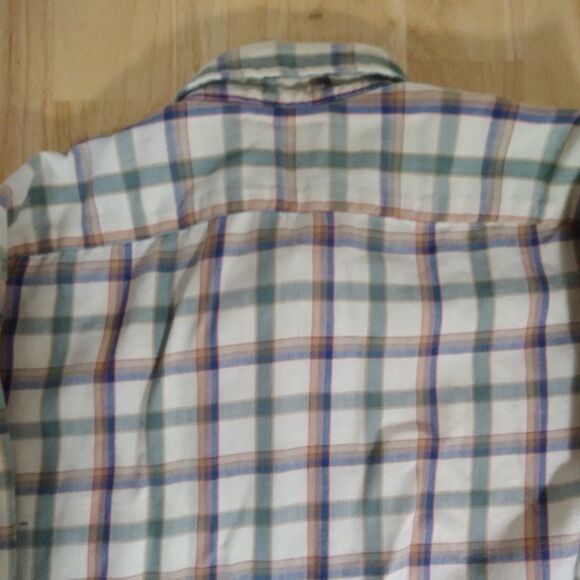 Vintage L.L. Bean Flannel Plaid Button Down Shirt - Picture 9 of 9